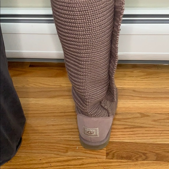 UGG boots - Picture 3 of 6
